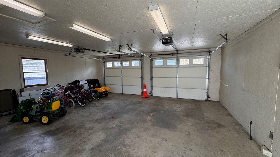 Montour, New York 14869, United States, 3 Bedrooms Bedrooms, ,2 BathroomsBathrooms,Residential,Pending,235764