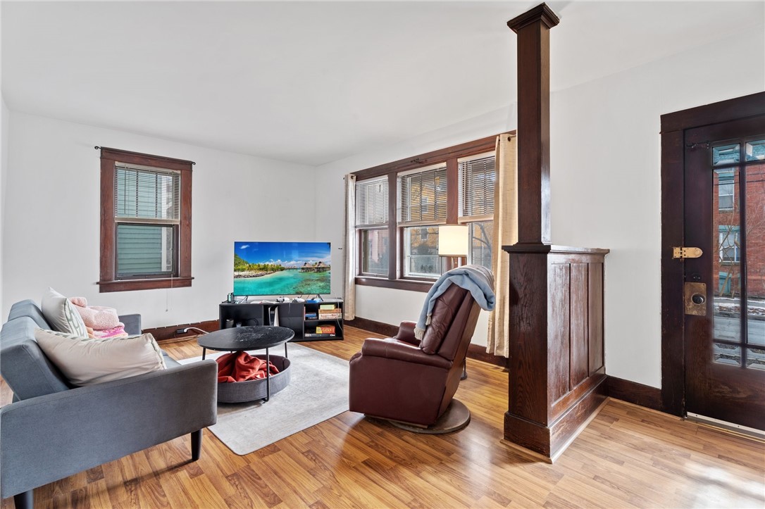 328 W Seneca Street