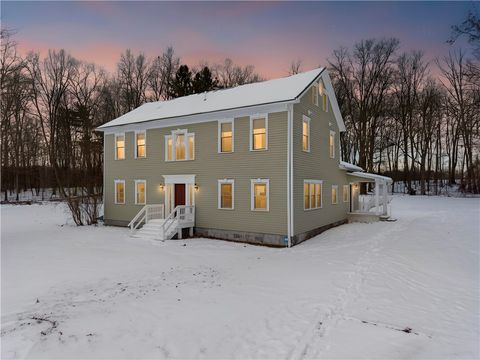 424 Lansingville Road Lansing NY 14882