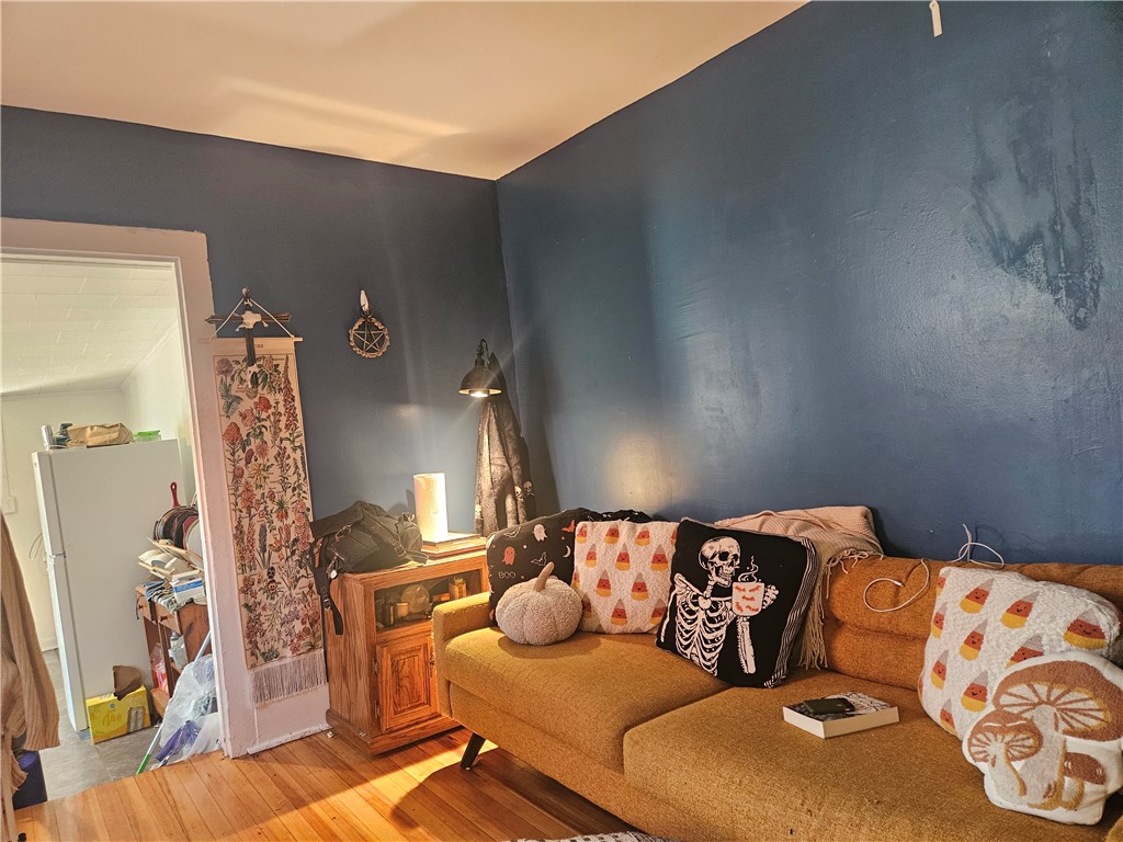 607 N Cayuga Street 2N