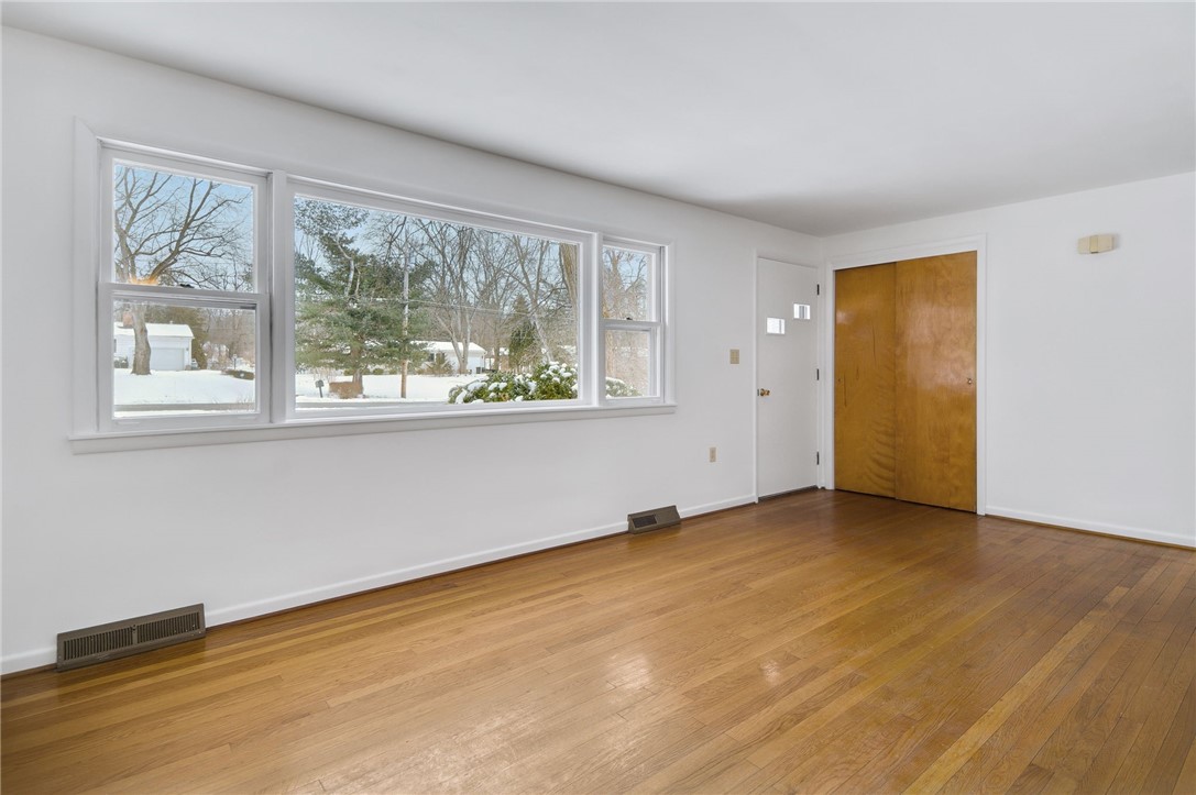 214 Tareyton Drive, Ithaca, New York image 18