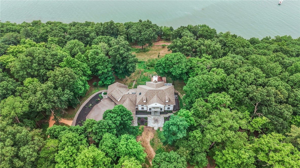 1510 E Shore Drive