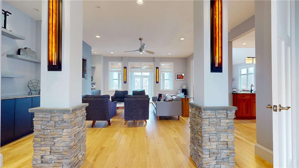 20 Rockcress Lane, Lansing, New York image 2
