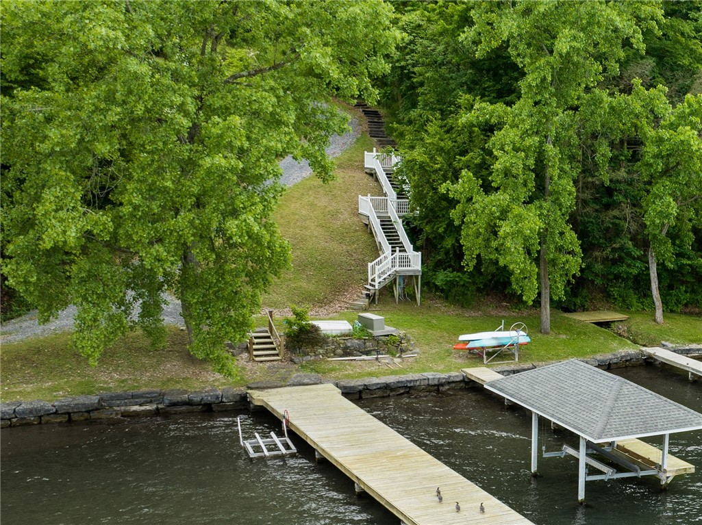 5217 Oak Harbor Road