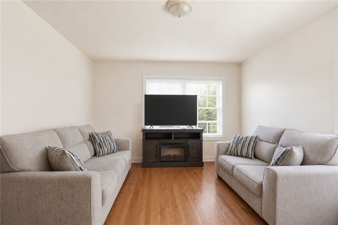 636 Spencer Road