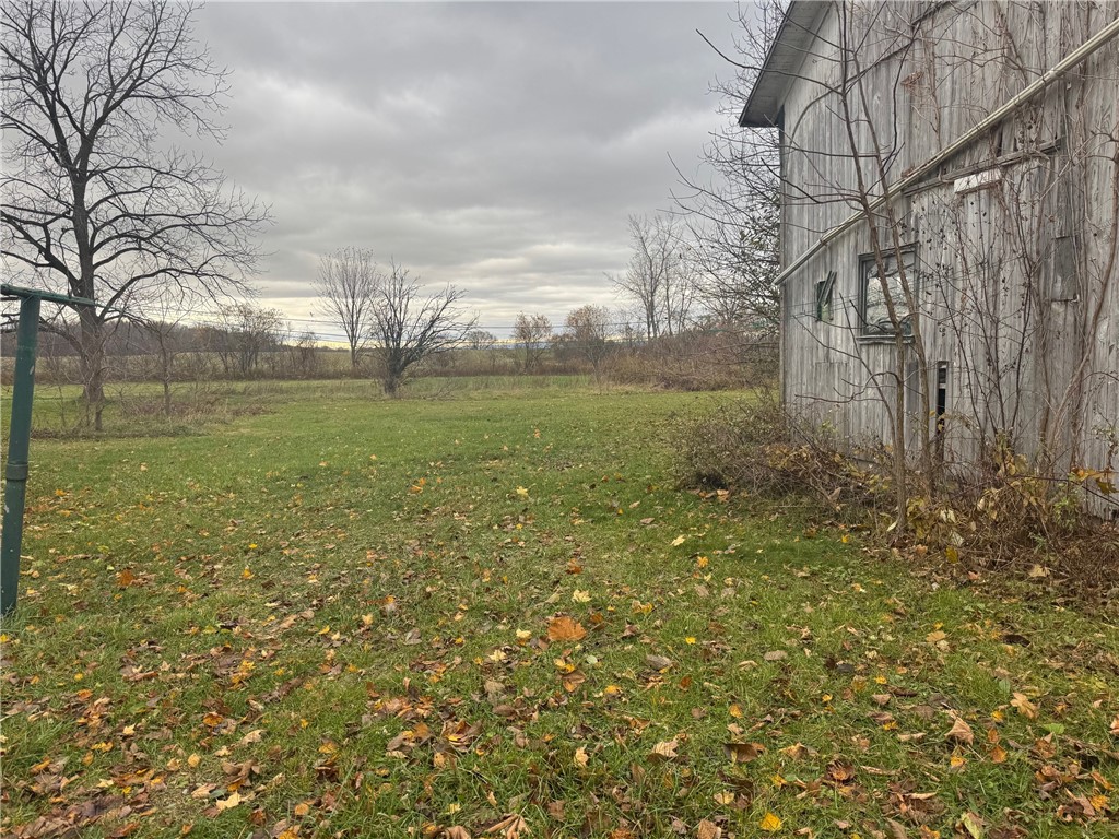 8896 State Route 90 N