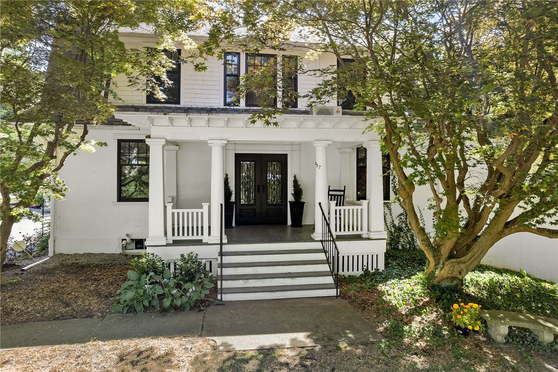 527 Highland Road