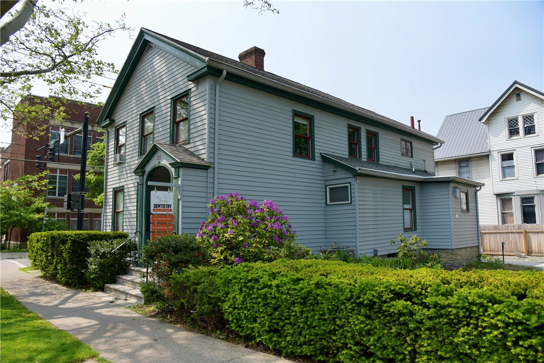 208-212 W Buffalo Street