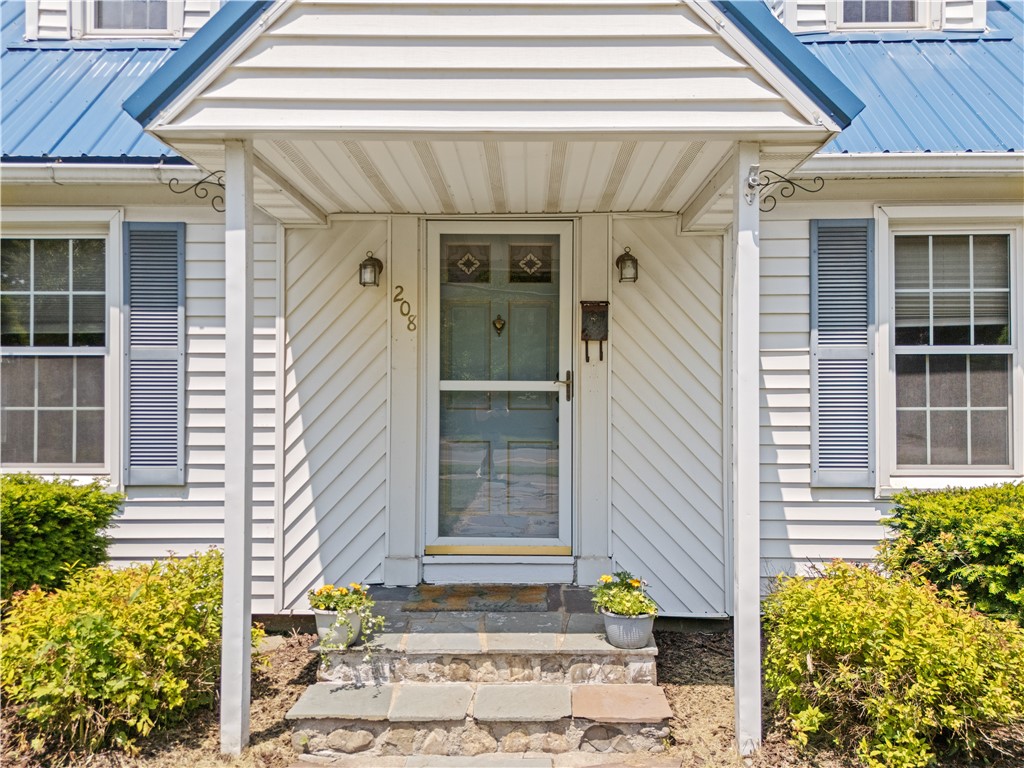 208 Groton Avenue, Cortland, New York image 46