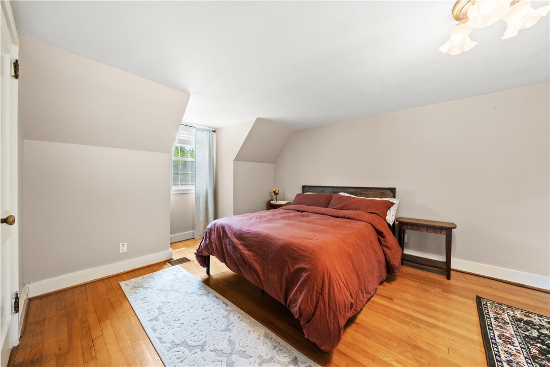 208 Groton Avenue, Cortland, New York image 24