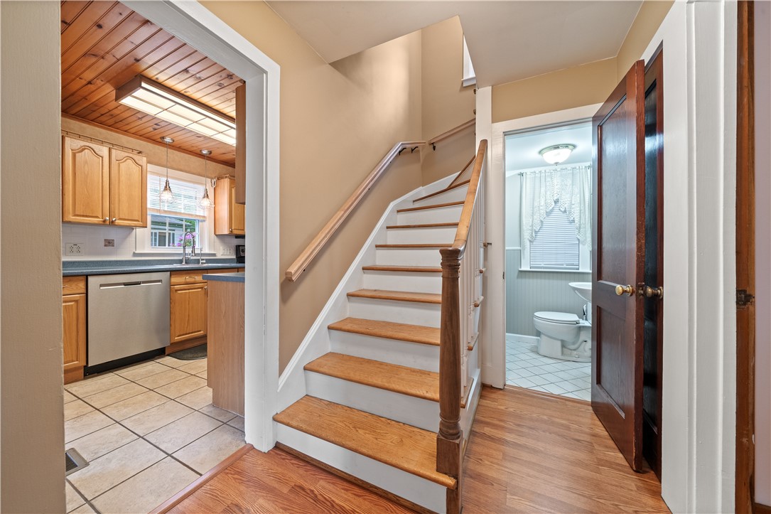 208 Groton Avenue, Cortland, New York image 20