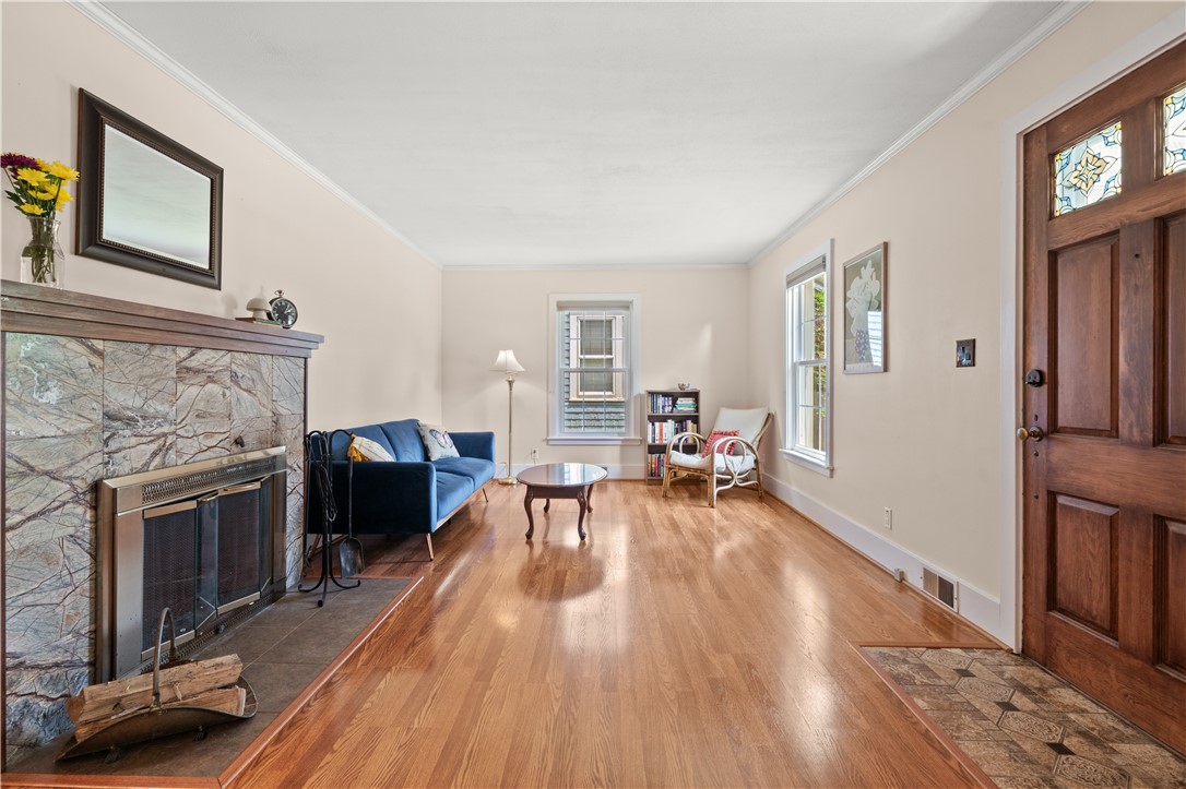 208 Groton Avenue, Cortland, New York image 5