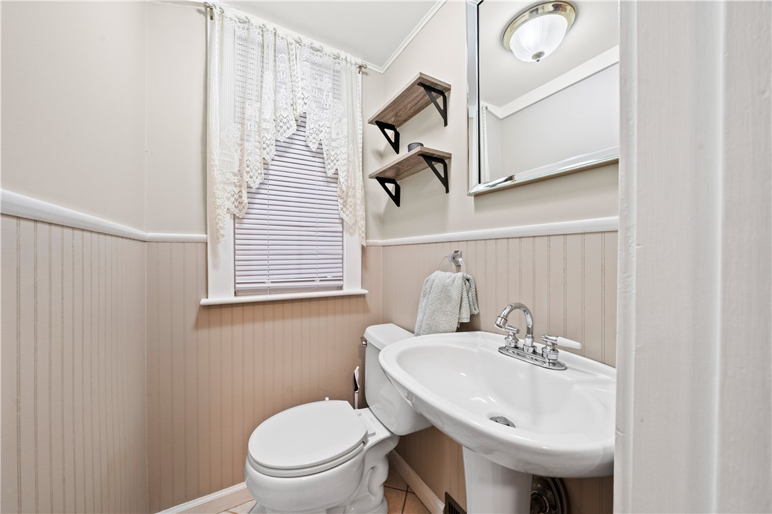 208 Groton Avenue, Cortland, New York image 19