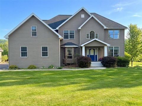 Homes For Sale - 8 Brooktree Lane<br/> Tompkins County, Dryden, NY 14850