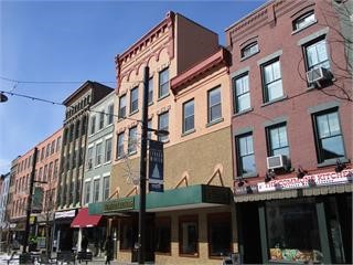 120-122 E State