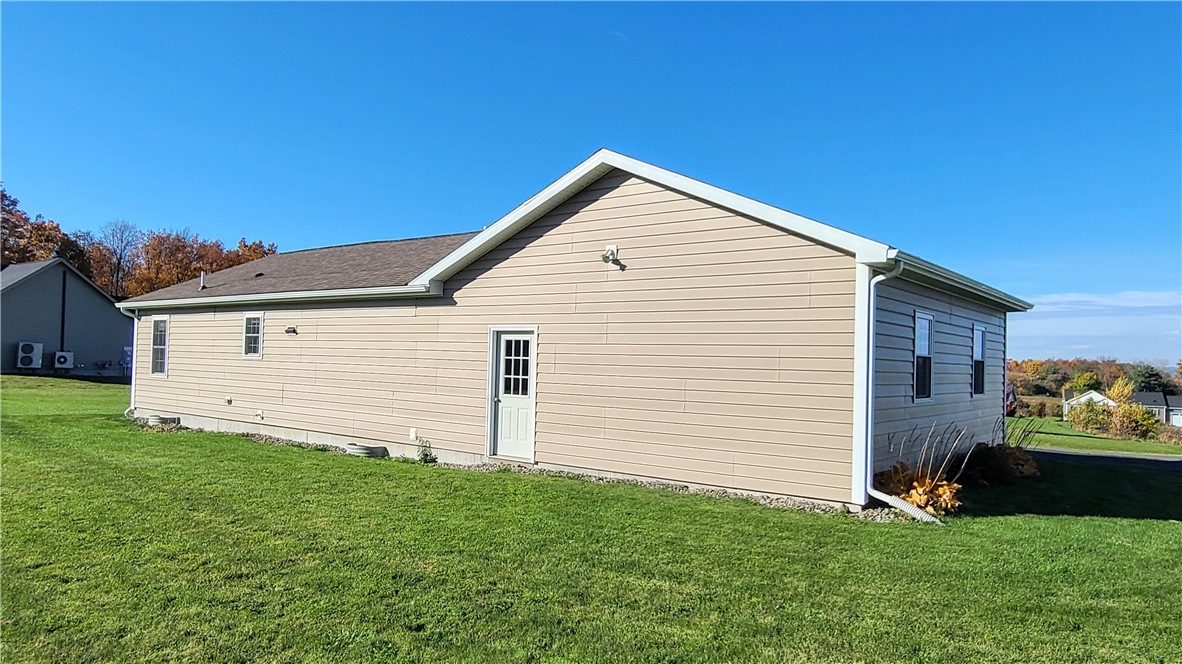 151 Woodsedge Drive, Lansing, New York image 42