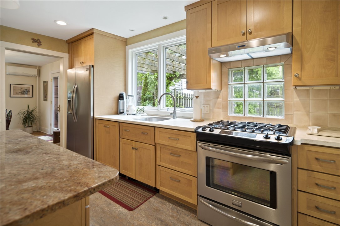 408 Columbia Street, Ithaca, New York image 16