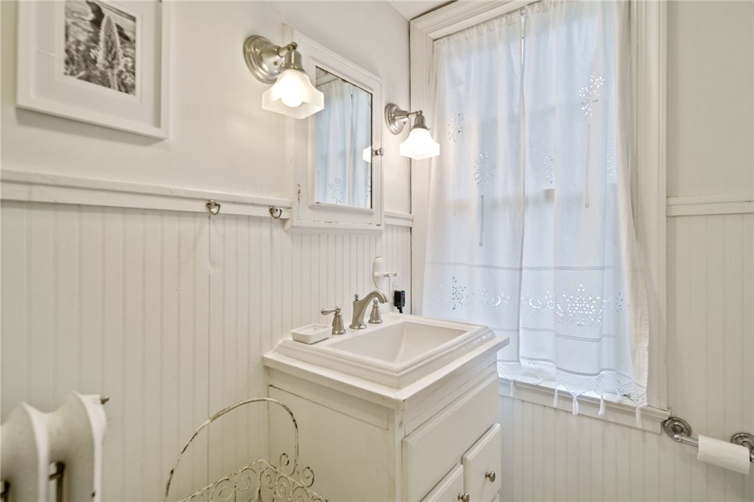 408 Columbia Street, Ithaca, New York image 33