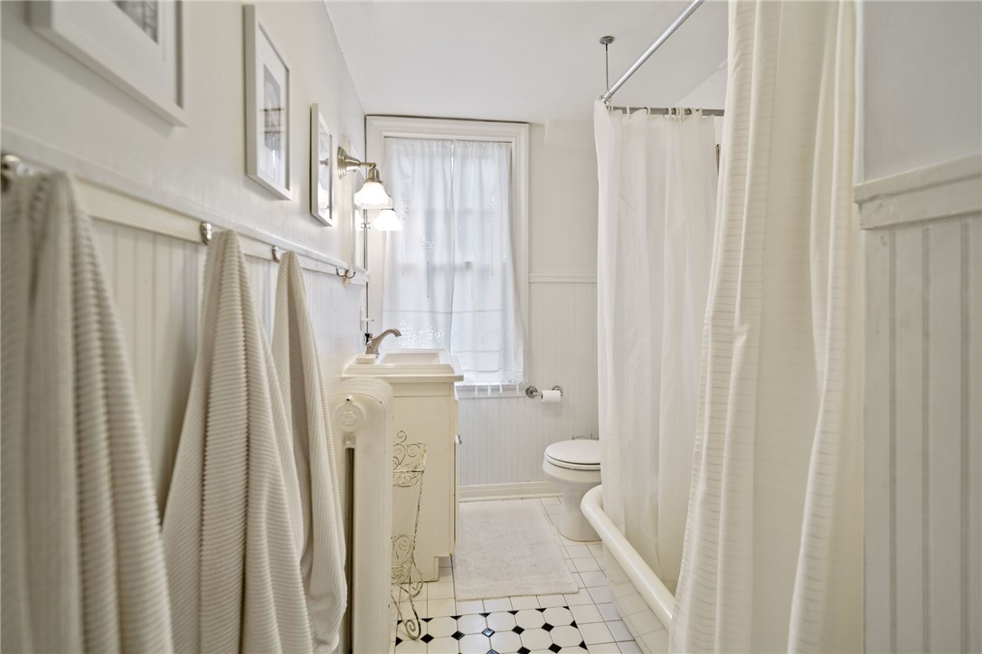 408 Columbia Street, Ithaca, New York image 5
