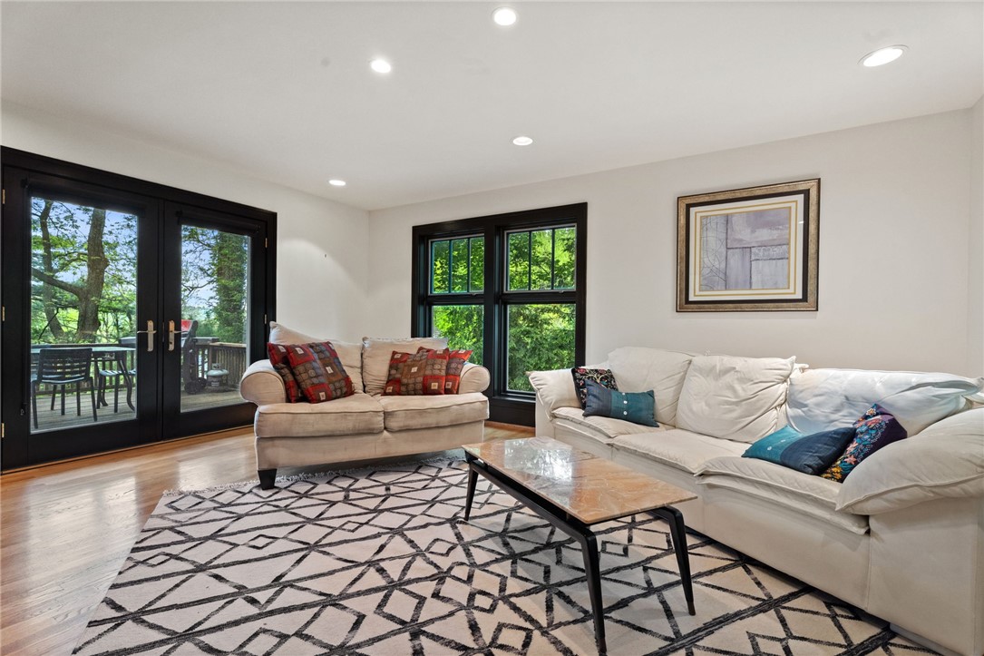 20 Renwick Heights Road, Ithaca, New York image 14