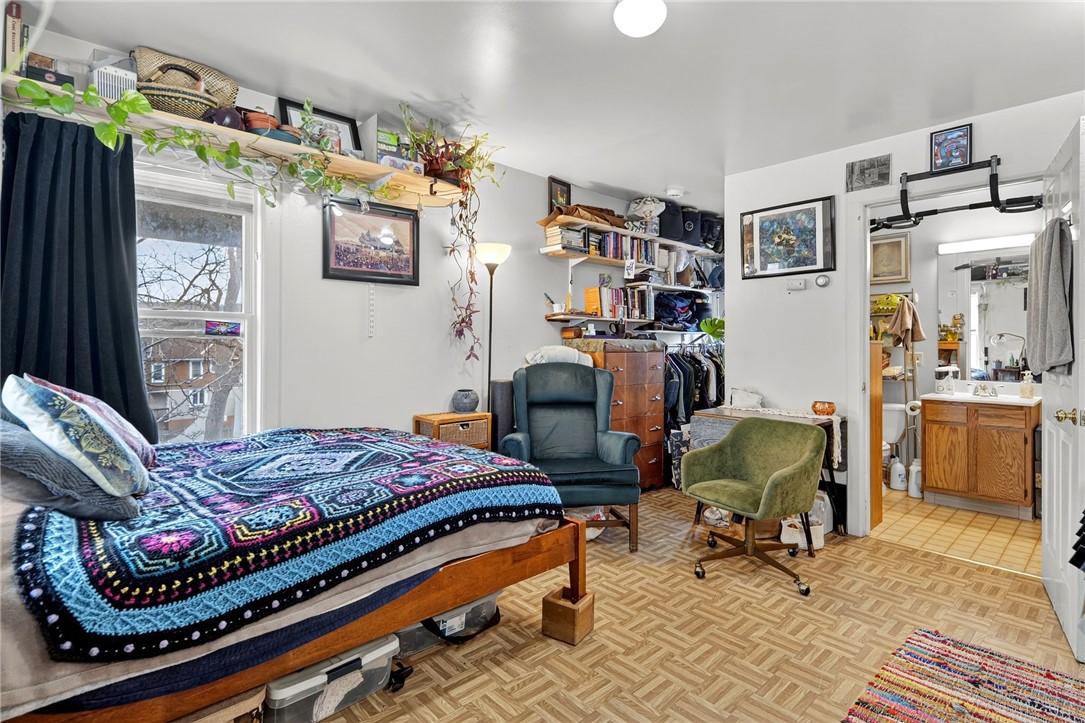 204-208-210 W Spencer Street