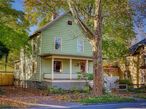 Photo for 413 W Clinton Street
