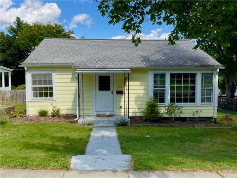 Photo for 134 Hawthorne Place