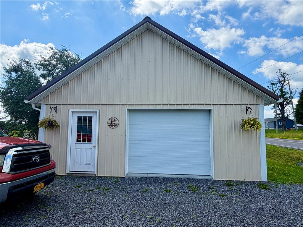 8729 Townsendville Road