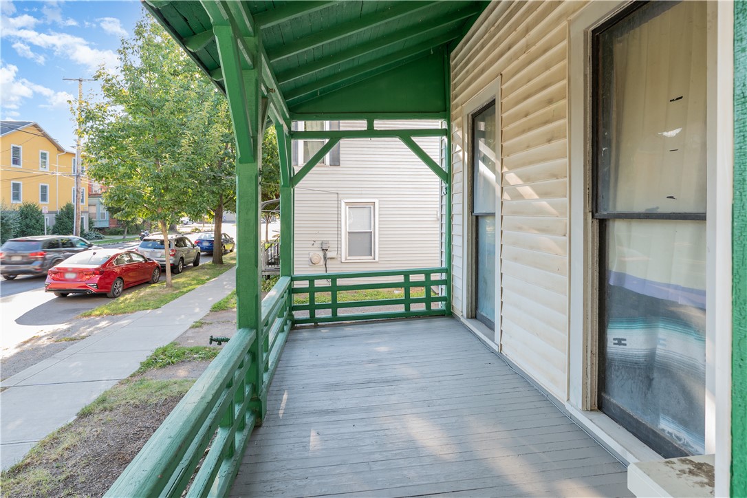 316 W Seneca Street