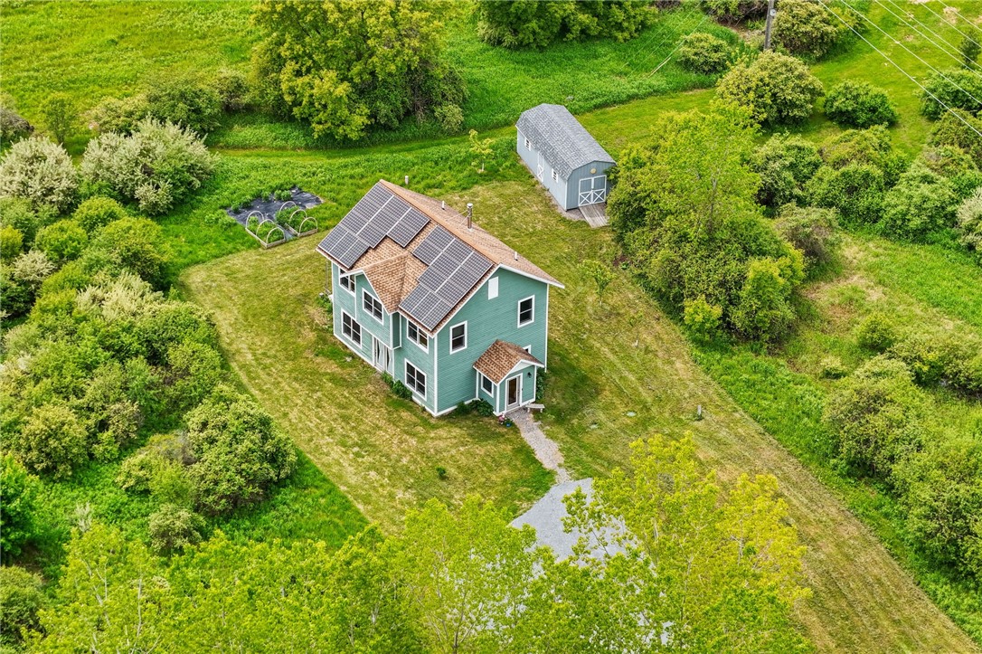 39 Farm Pond Circle, Lansing, New York image 4