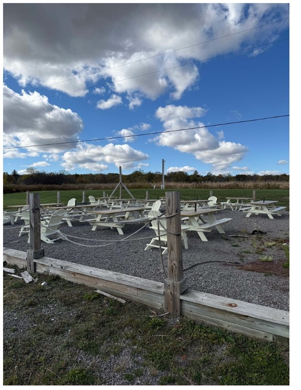 5090 State Route 14 Highway