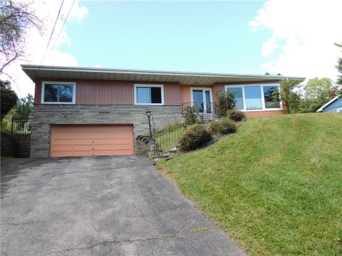 Photo for 210 Fallview Terrace