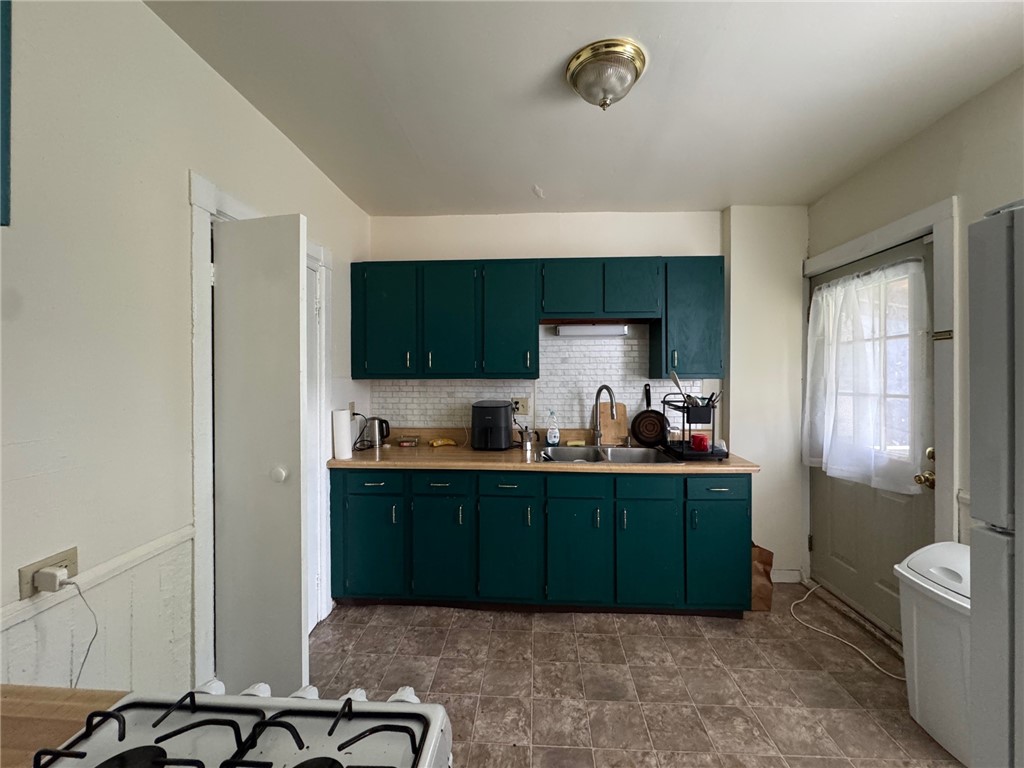 204-206 Linden Avenue