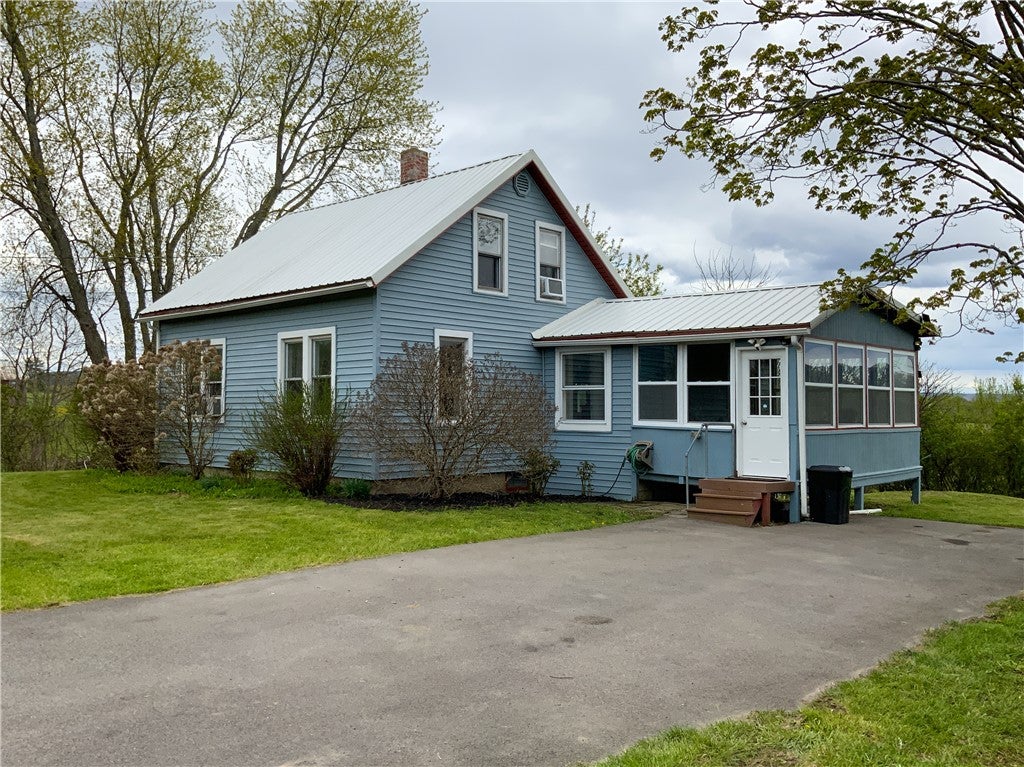 312 Mcclintock Road