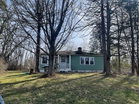 Homes For Sale - 899 Cayuga Heights Road<br/> Tompkins County, Lansing, NY 14850
