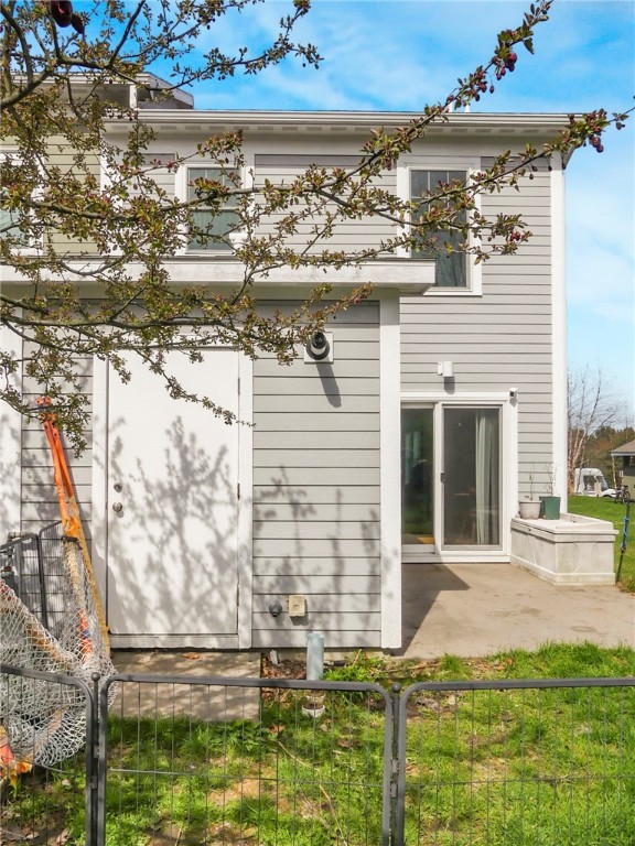 141 Holly Creek Lane
