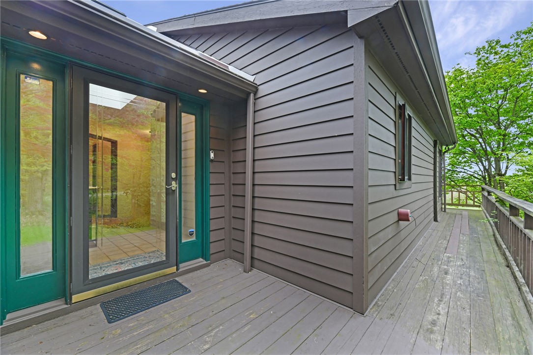 2359 Sessions Hill Road