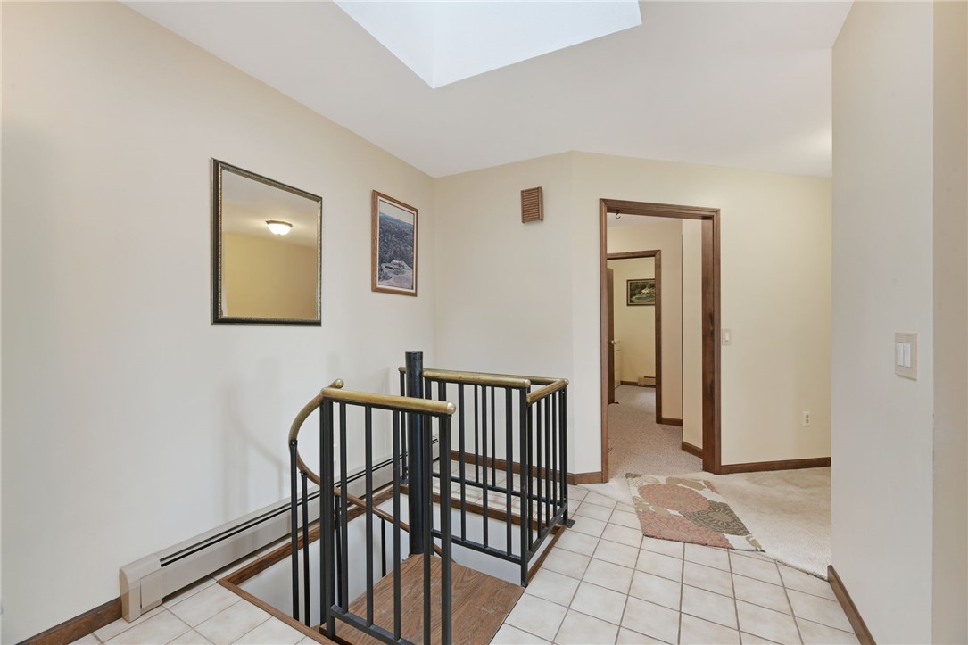 2359 Sessions Hill Road