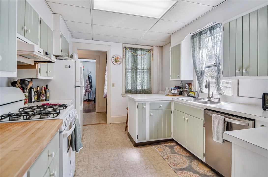 945 E State Street, Ithaca, New York image 11