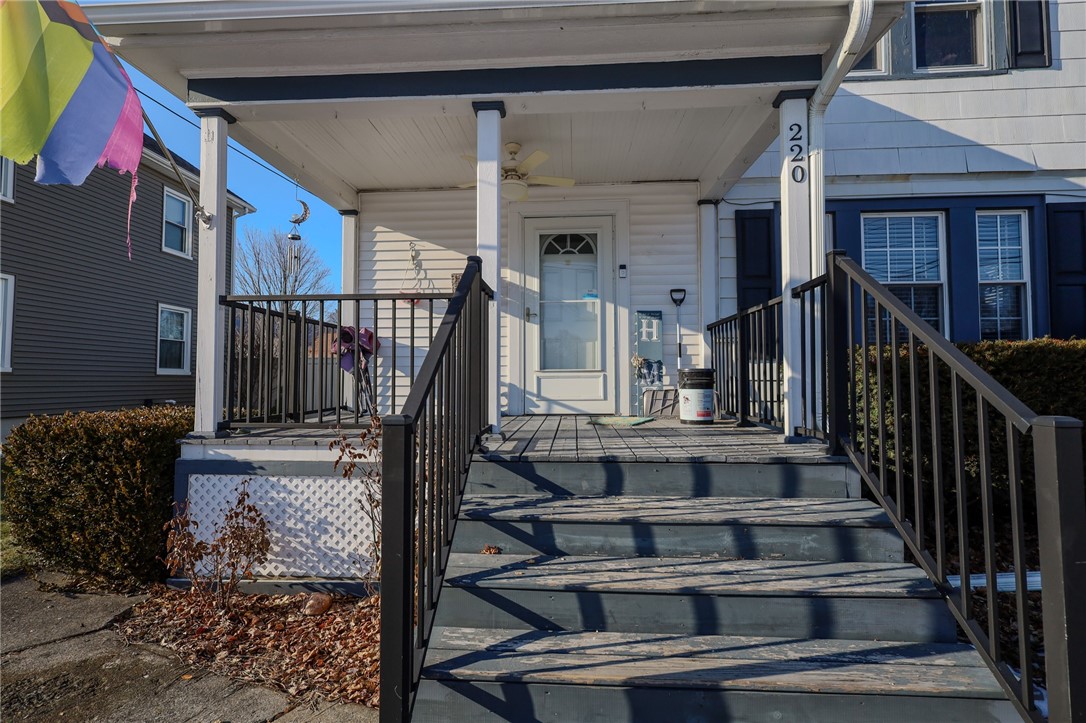220 Kingsbury Avenue