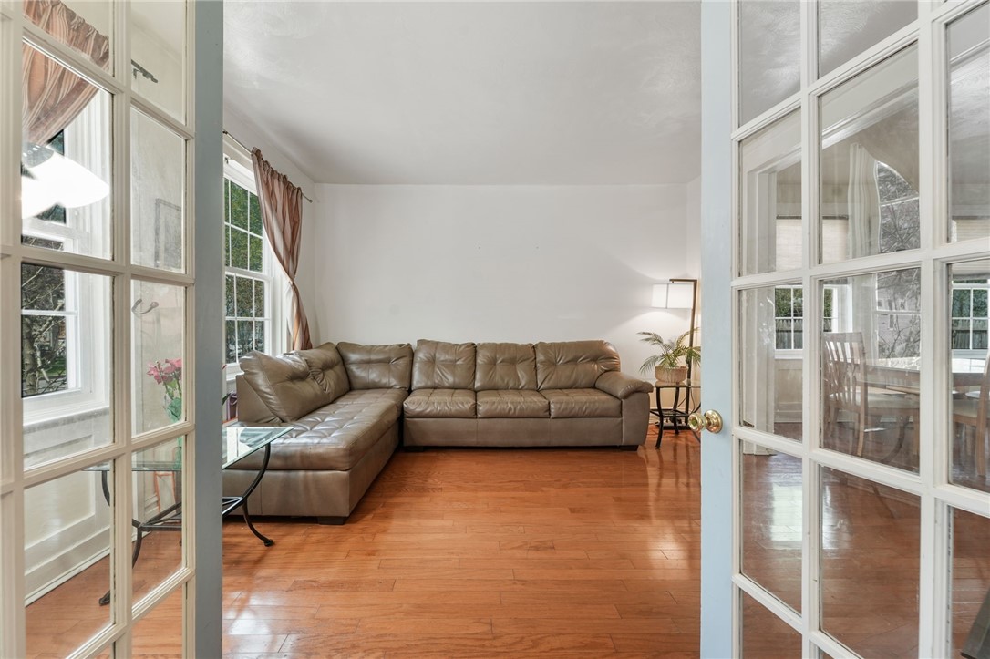 213 S Plain Street, Ithaca, New York image 3