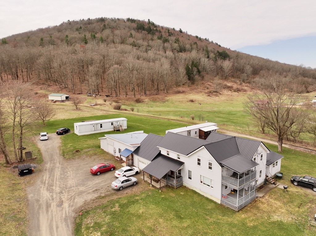 675 & 677 Spencer Rd