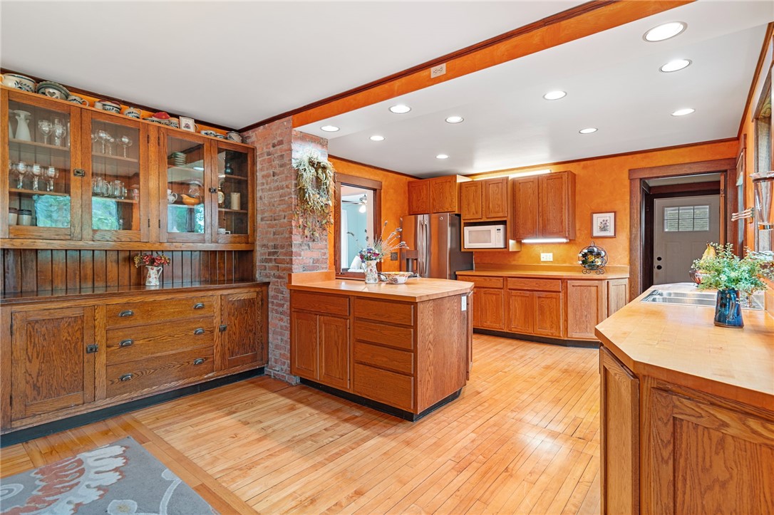 413 Utica Street, Ithaca, New York image 15