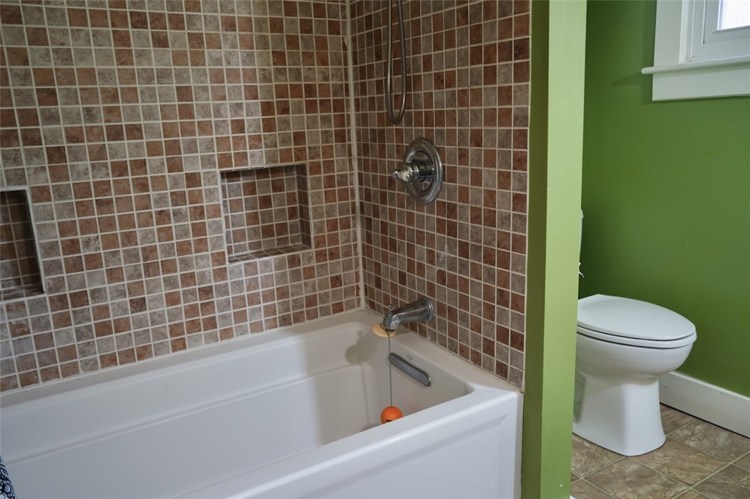 523 S Albany Street, Ithaca, New York image 34