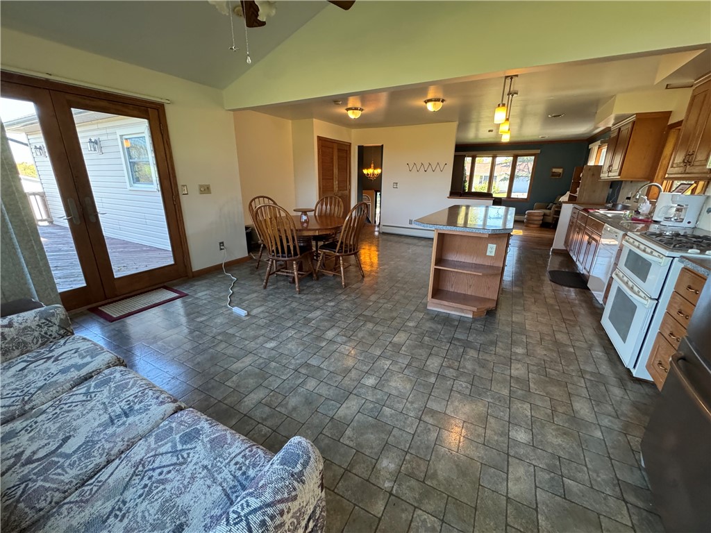 3595 Parti Drive