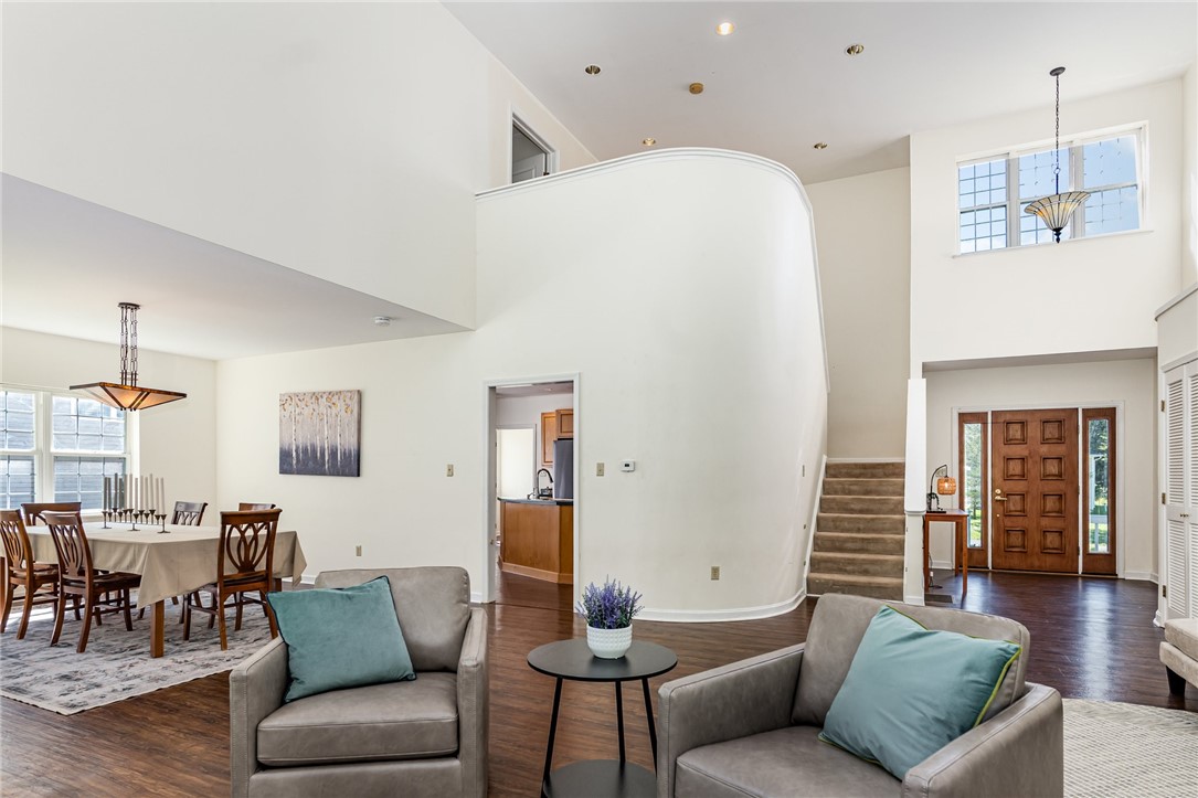8 Sanctuary Drive