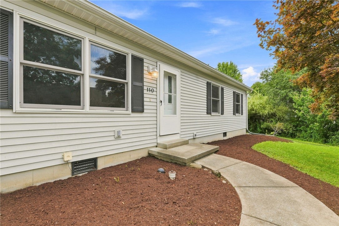 110 Woolf Lane