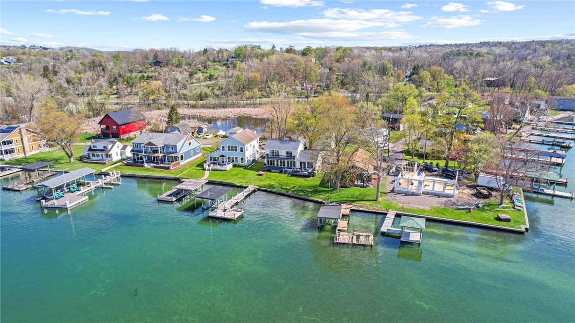 22 Ladoga Park Road W