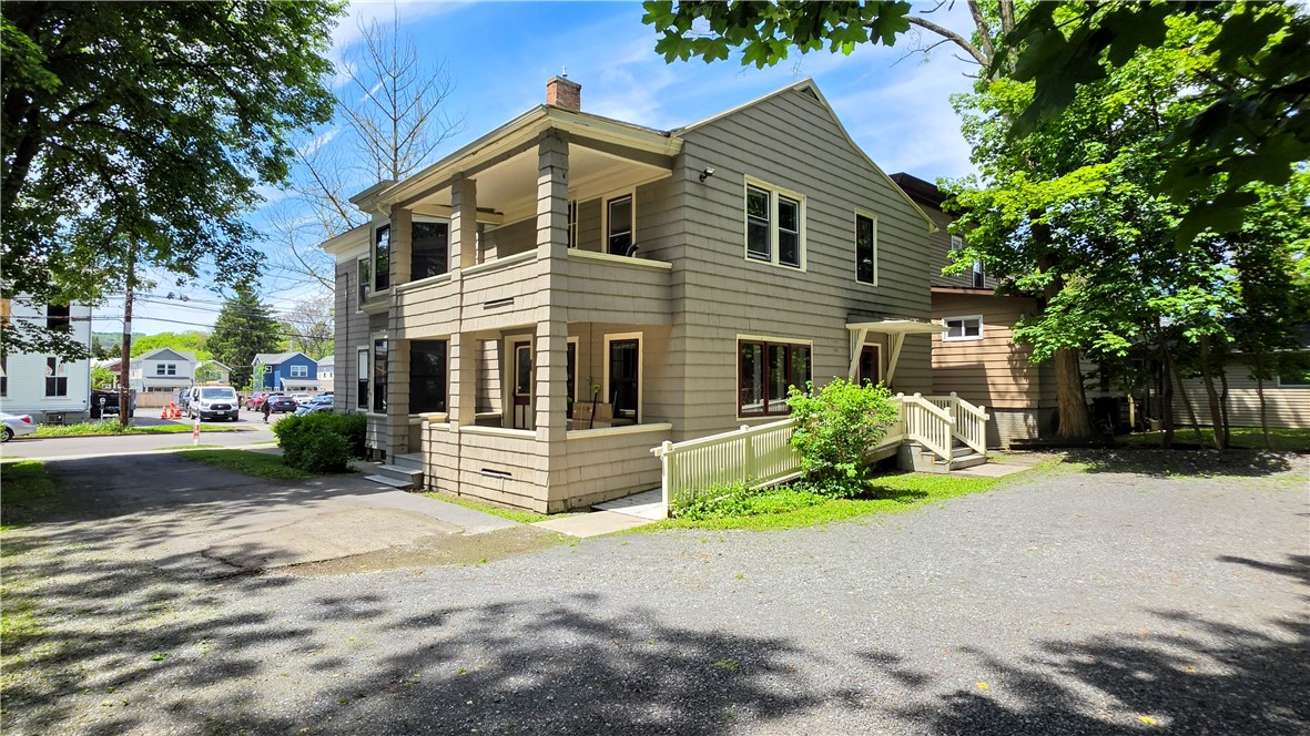 411 N Tioga Street