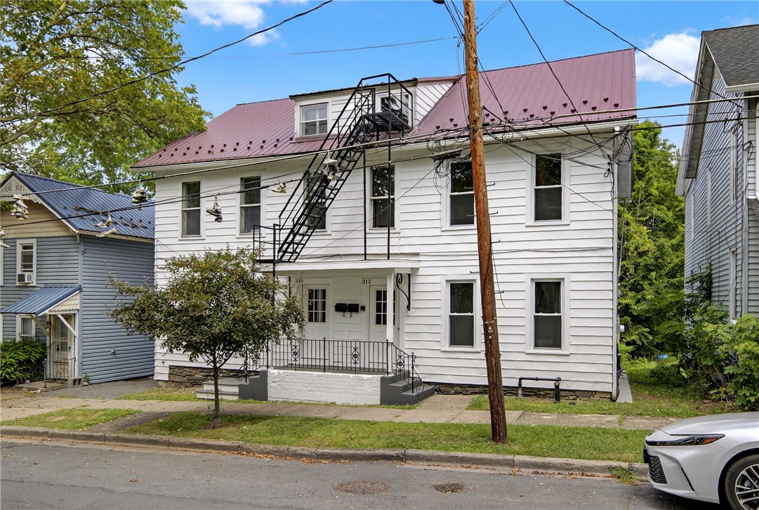 310-312 Pleasant Street